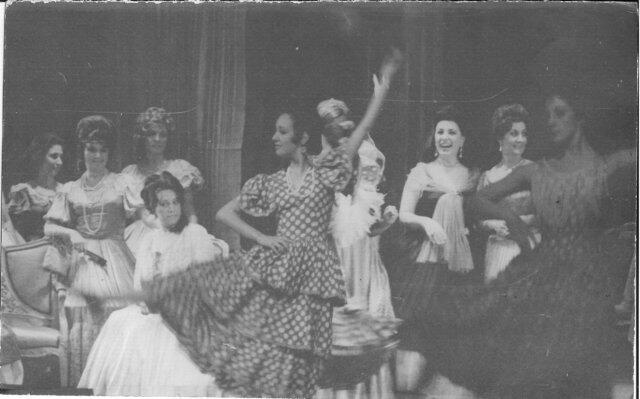 Performing in &quot;La Traviata&quot; in Buenos Aires in the early 1970s.