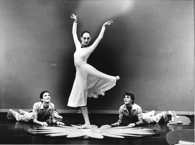 Bat-Dor Dance Company: Paul Taylor&#39;s &quot;Diggity&quot;